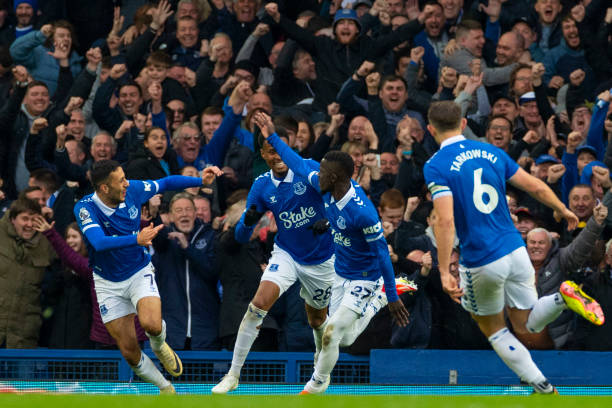 中帶走巴特 中帶走巴特